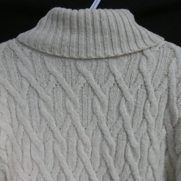 Cream Turtleneck Sweater | xl - extra large - Picture 10 of 16